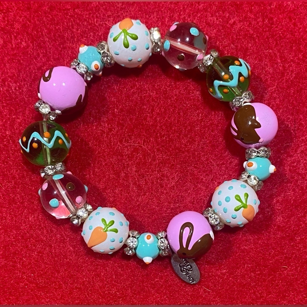 Kate & Macy Bracelet Easter Beaded Handpainted Lampwork Glass Beads - Picture 6 of 7